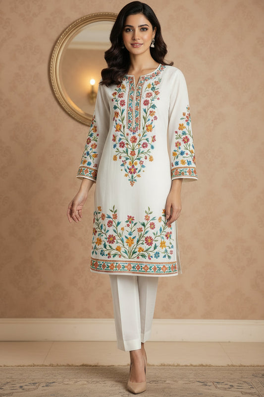 White Floral Elegance