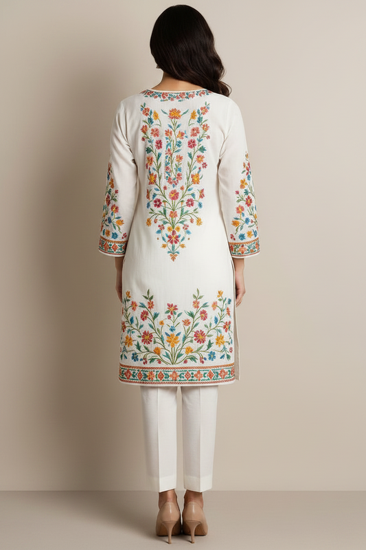 White Floral Elegance